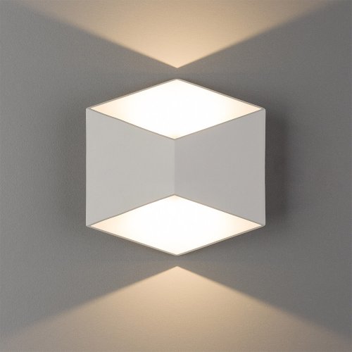 Бра Nowodvorski 8143 5W 3000K IP54 Triangles 172