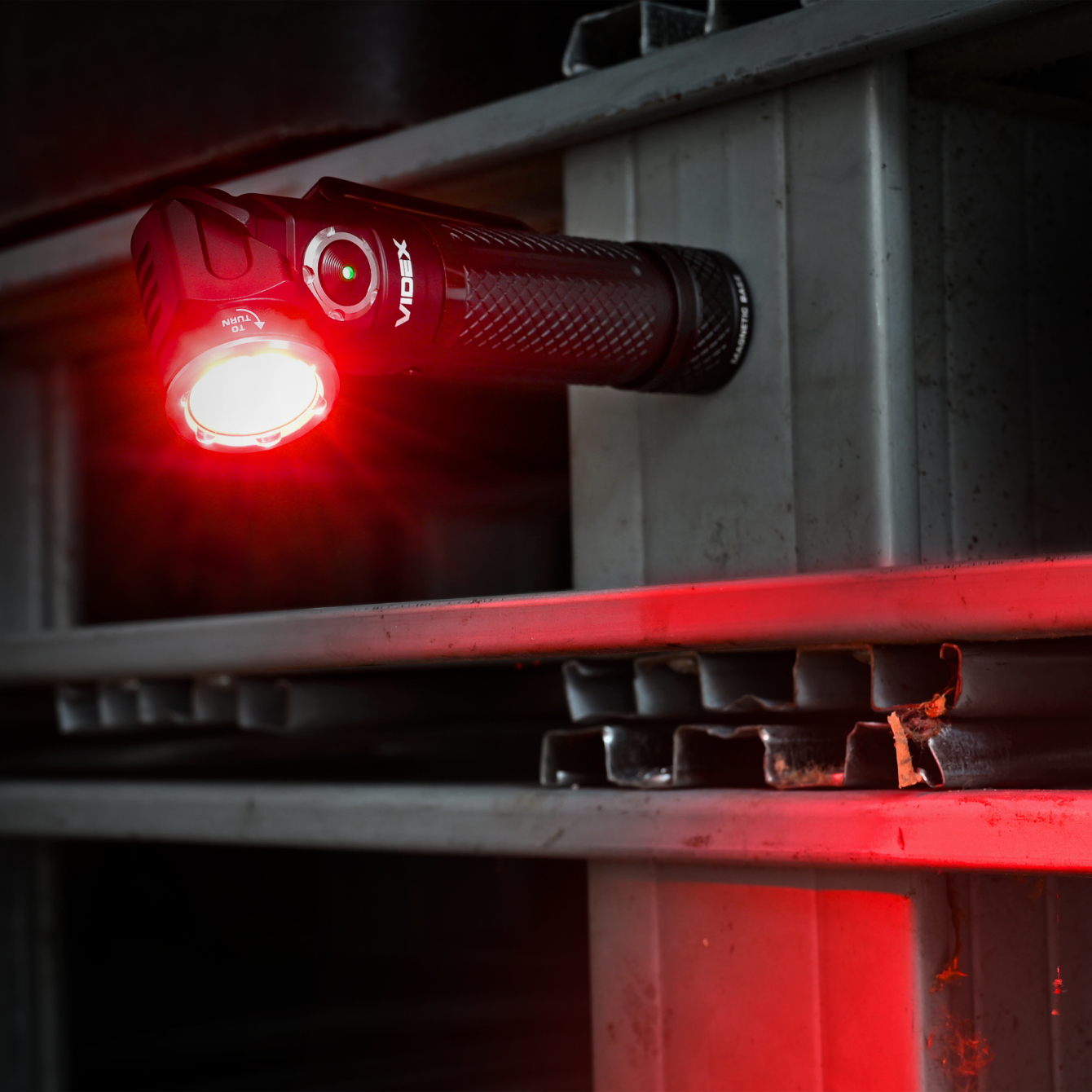 Портативный фонарик Videx 10W 5000K 1000lm IP66